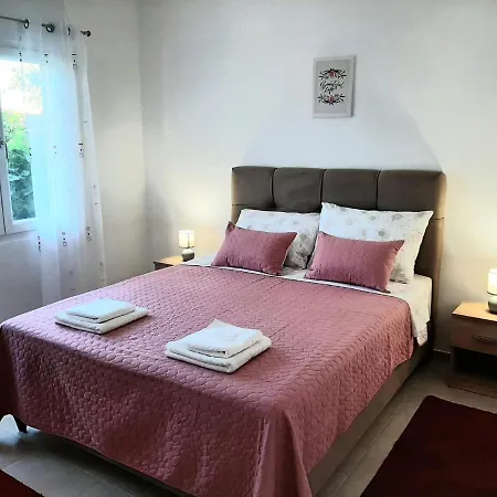 Oaza 度假居 科马尔纳